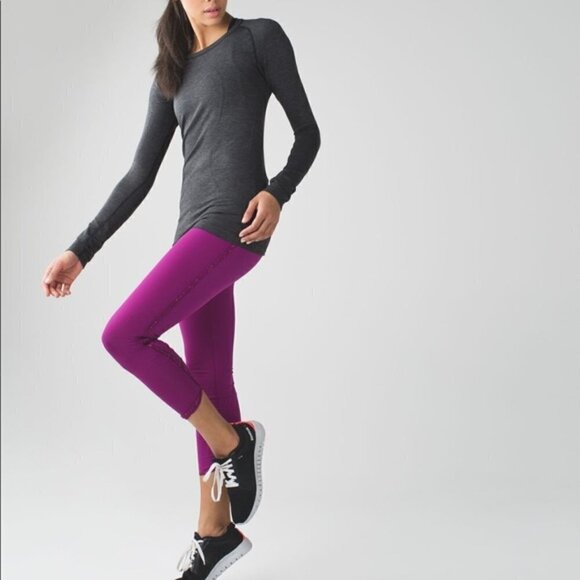 Lululemon Regal Plum Paradise Geo Real Quick Tight Legging Size 4 - Picture 2 of 9